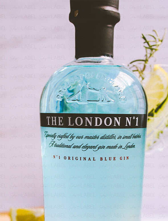 Detalle de botella de Gin The London Nº1