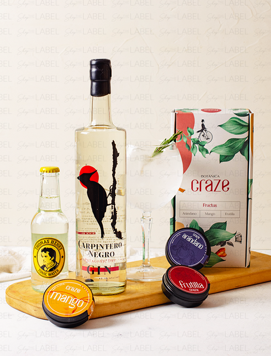 Pack Carpintero negro + 4 pack agua Thonica Tomas henry tonic water + pack fructus