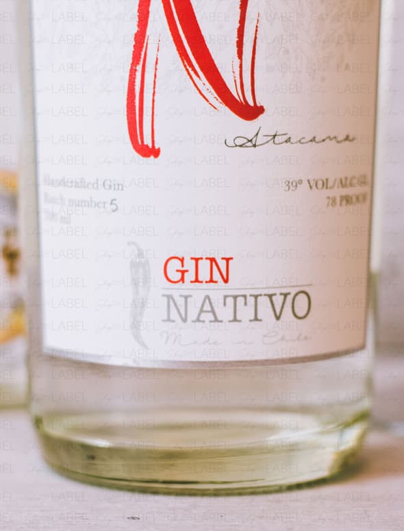 Detalle Botella Gin Nativo
